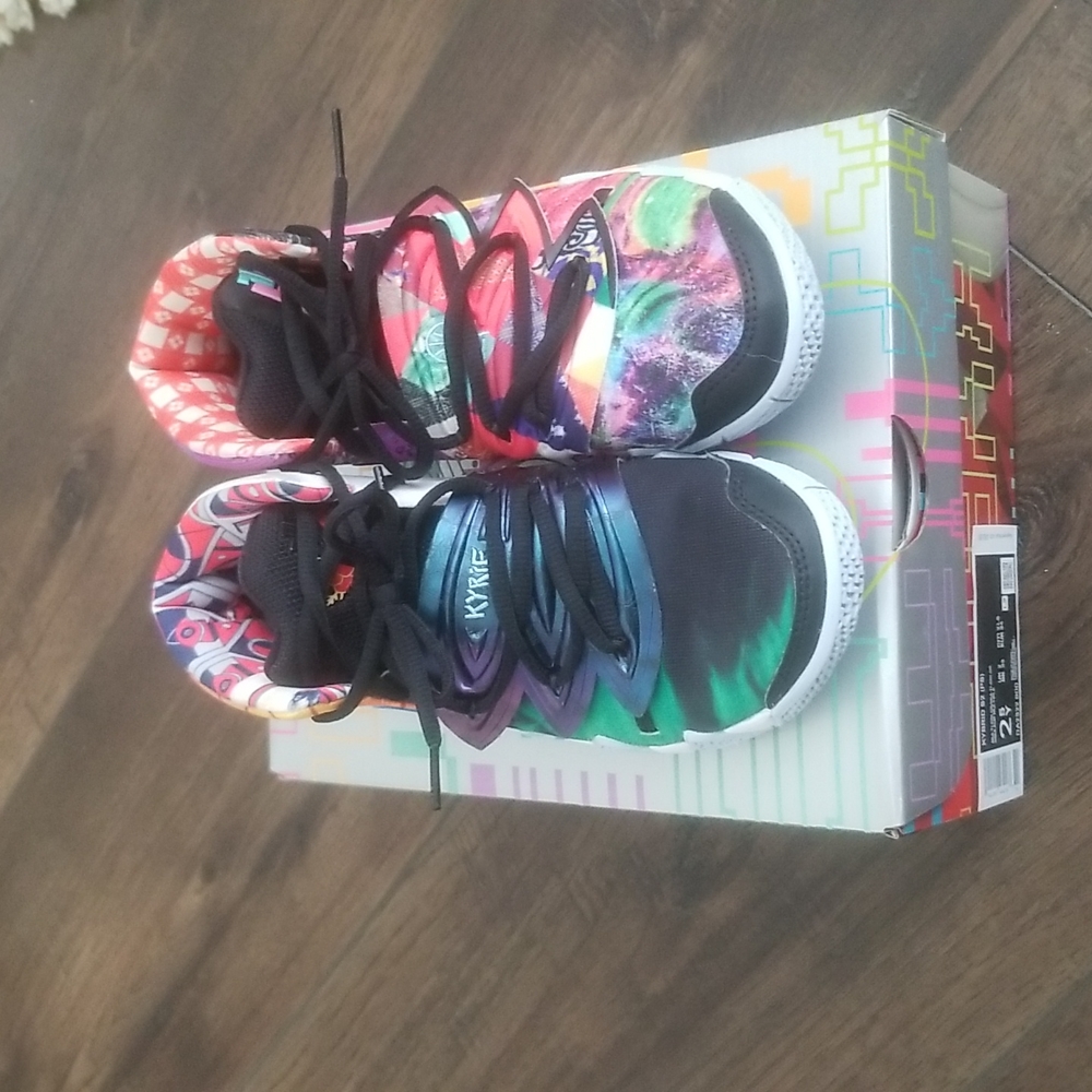 Nike Kybrid 2